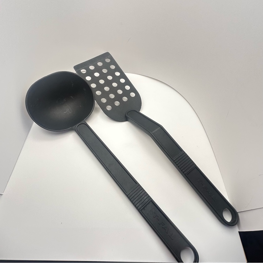 T-Fal 2-pc Black Plastic Kitchen Utensils Ladle and Turner Spatula 13” Vintage